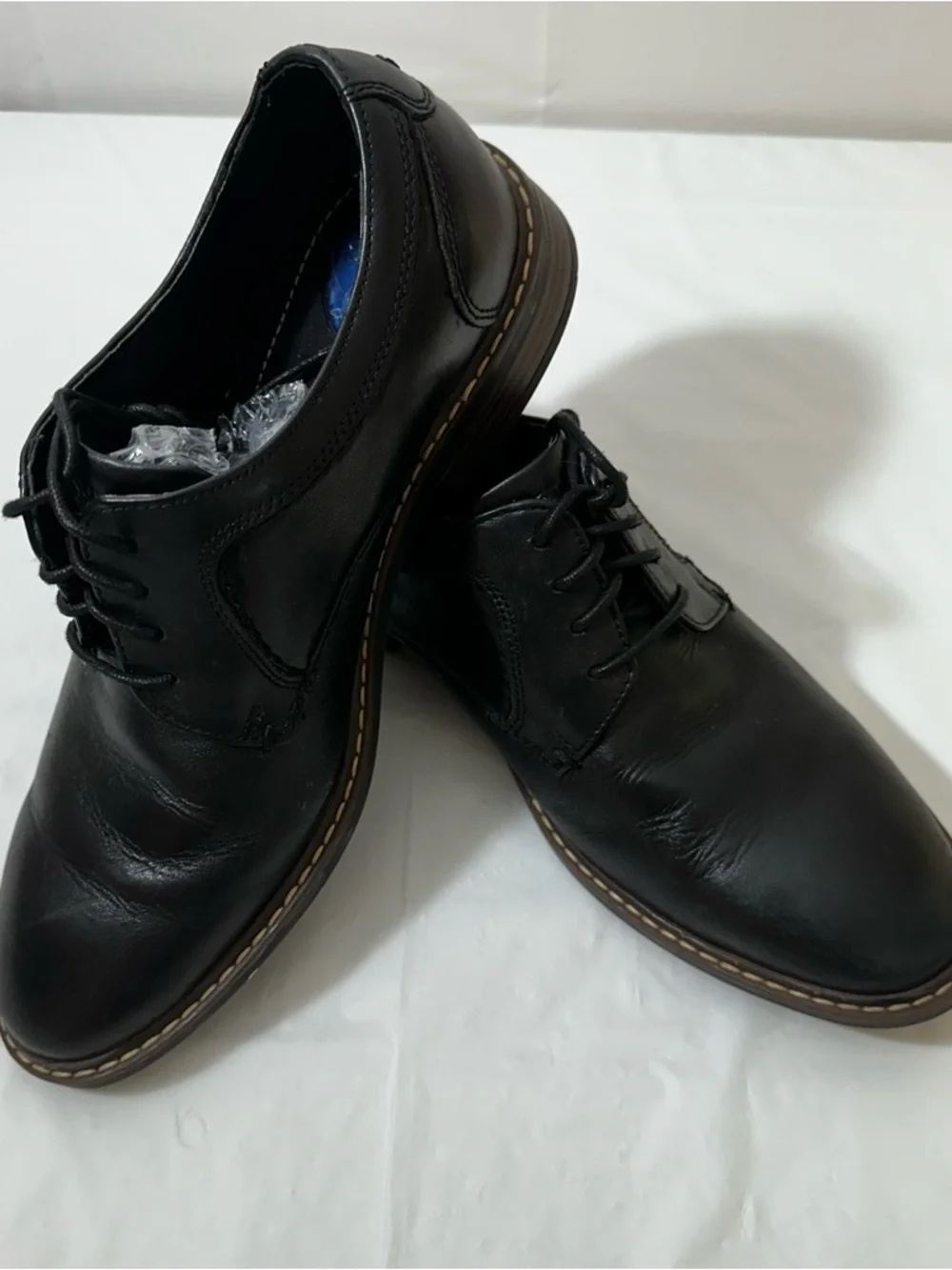 Nunn Bush Black Leather Derby Shoes with Contrasting‎ Brown Welt